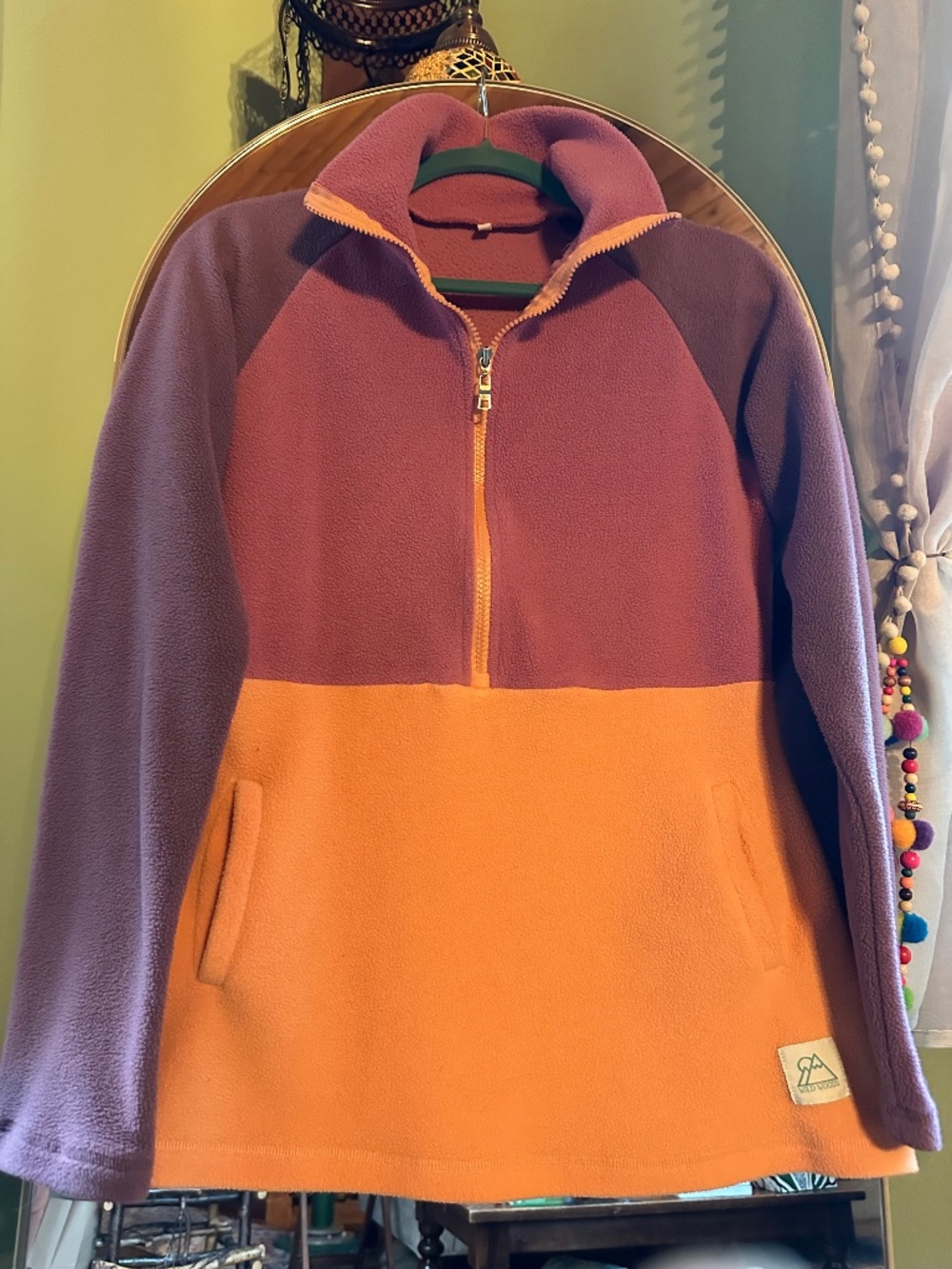 Wild Woods Women’s Medium 3 quarter zip fleece